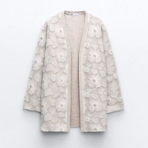 ZARA CONTRAST KNIT PEARL COATIGAN